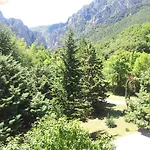 Les Eaux Tranquilles Bed & Breakfast Belvianes-et-Cavirac