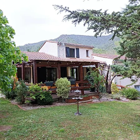 Les Eaux Tranquilles Couette-café 4*