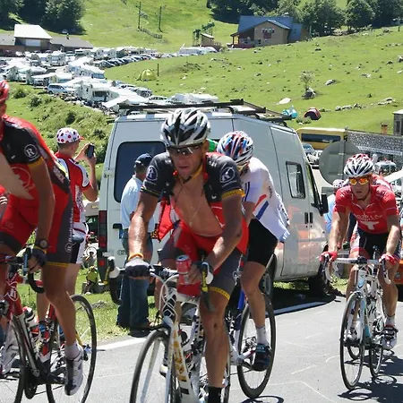 Les Eaux Tranquilles Couette-café 4*