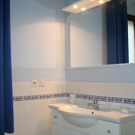 Les Eaux Tranquilles 4* Belvianes-et-Cavirac