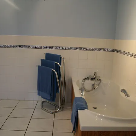 Les Eaux Tranquilles 4* Belvianes-et-Cavirac